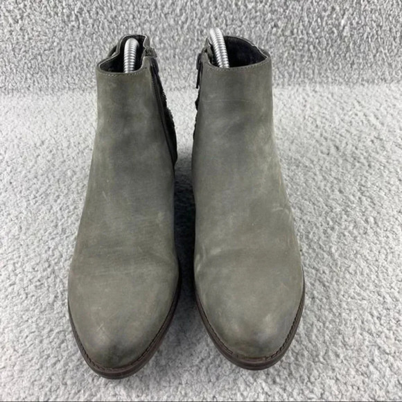 STEVE Madden Chily Ankle Booties Womens Size 6.5 M Boots Green Zip Closure Chain - Picture 3 of 12